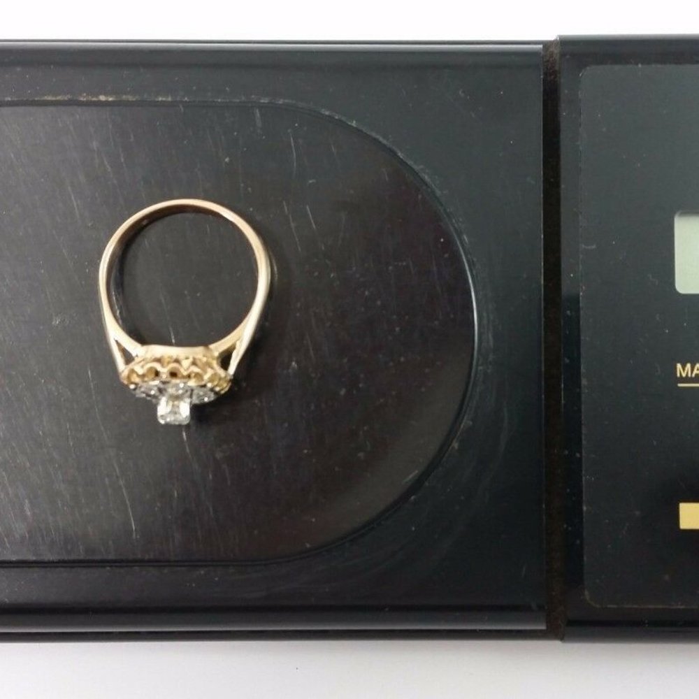 Exquisite 14K Karat 585 Stamp Solid Two Tone Multi Color Gold Ring with Diamonds - Picture 12 of 12